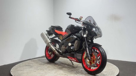 Aprilia RSV TUONO 2005 19K ICONIC STREETFIGHTER NAKED 1000CC NEW MOT 3