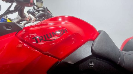 Triumph Tiger 2013 48K FULL LUGGAGE NEW MOT SERVICED READY TO EXPLORER 1050CC 16