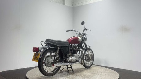 Triumph Bonneville 650 1973 GOOD RUNNING PROJECT BIKE CLASSIC BARN FIND 650CC 3