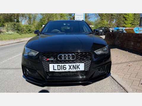 Audi RS3 2.5 RS 3 Sportback Nav Quattro Semi-Auto 4WD 5dr 2