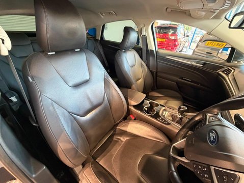 Ford Mondeo 2.0 TDCi Titanium Euro 6 (s/s) 5dr 11