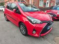 Toyota Yaris VVT-I ICON 1