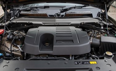 Land Rover Defender 110 X P400 28