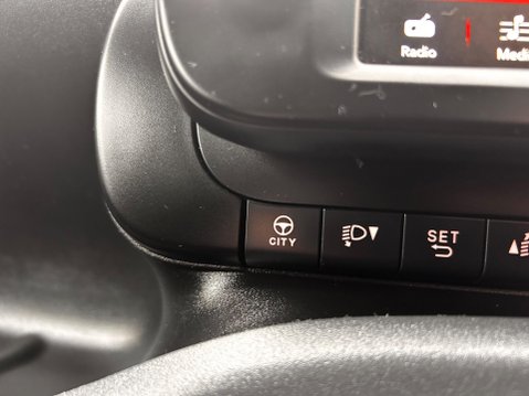 Fiat Panda RED MHEV 26