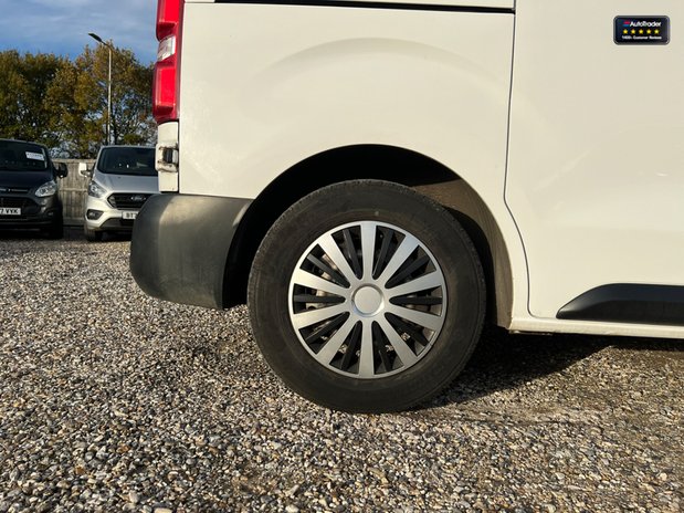 Peugeot Expert Crew Cab SWB L1H1 Blue Hdi Professional Compact EURO 6 NO VAT 20