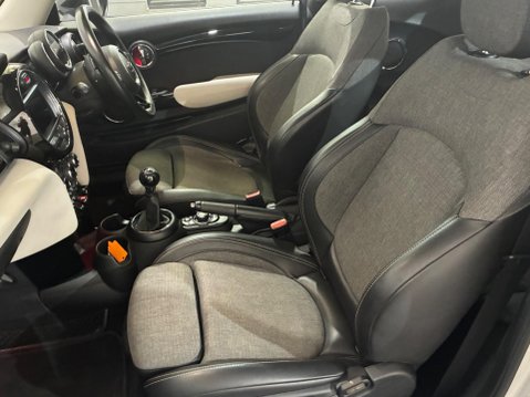 Mini Hatch 2.0 Cooper S Euro 6 (s/s) 3dr 42