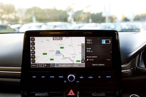 Hyundai IONIQ PREMIUM 21