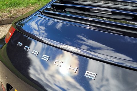 Porsche 911 CARRERA S PDK 16