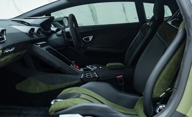 Lamborghini Huracan Sterrato 16