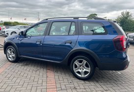 Dacia Logan STEPWAY COMFORT 1.0 TCE ESTATE 17