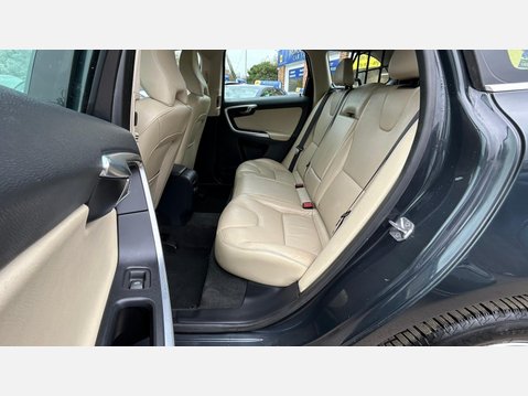Volvo XC60 2.0 D4 SE Lux Auto Euro 6 (s/s) 5dr 21