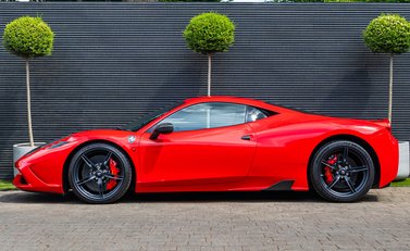 Ferrari 458 Speciale 3