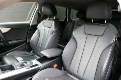 Audi A4 2.0 A4 A-road Sport 45 TFSI Quattro Semi-Auto 4WD 5dr 4