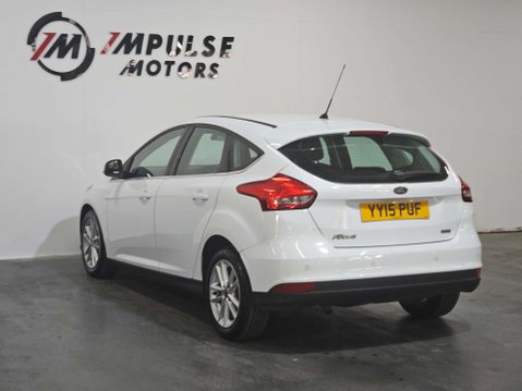 Ford Focus 1.0 Focus Zetec 5dr 9