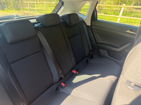 Volkswagen Polo 1.0 TSI SE Euro 6 (s/s) 5dr 17