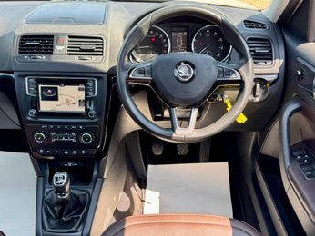 Skoda Yeti 2.0 TDI Laurin & Klement Outdoor 4WD Euro 6 (s/s) 5dr