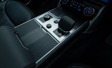 Land Rover Range Rover D350 FIRST EDITION 25