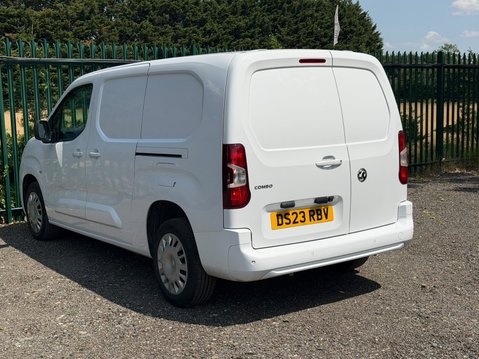 Vauxhall Combo L2H1 2300 PRO S/S 23