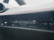 Lamborghini Huracan LP 640-4 EVO 14