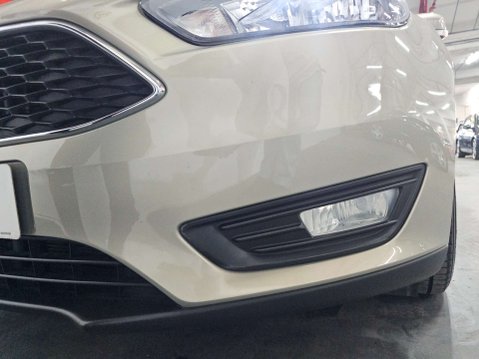 Ford Focus 1.0 Focus Zetec 5dr 95