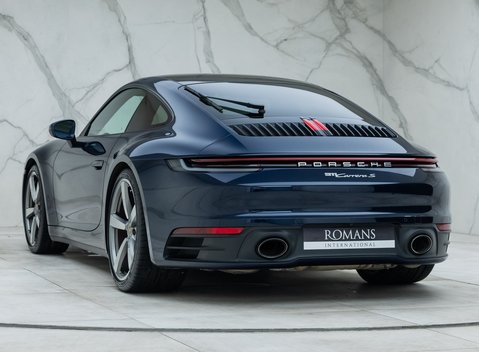 Porsche 911 Carrera S (992) 7