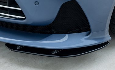 Aston Martin DB12 VOLANTE 34