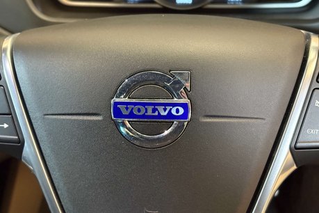 Volvo V40 2.0 T5 R-Design Pro Hatchback 5dr Petrol Auto Euro 6 (s/s) (245 ps) 47