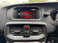 Volvo V40 D3 INSCRIPTION 15