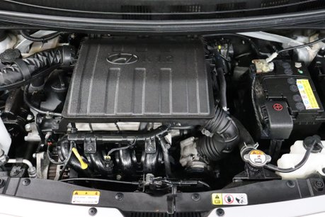 Hyundai i10 PREMIUM 42