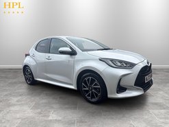 Toyota Yaris 1.5 VVT-h Design Hatchback 5dr Petrol Hybrid E-CVT Euro 6 (s/s) (116 ps)
