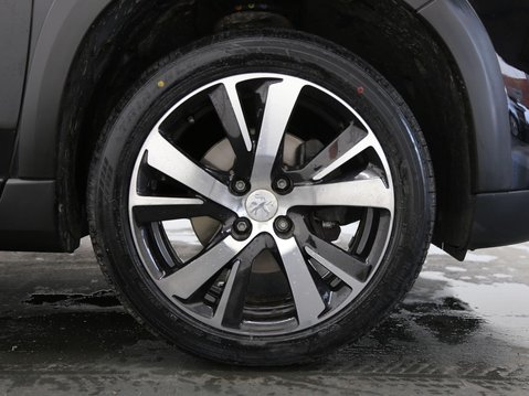 Peugeot 2008 1.2 PureTech GPF GT Line Euro 6 (s/s) 5dr 28