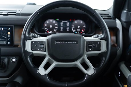 Land Rover Defender 3.0 D250 MHEV X-Dynamic SE SUV 3dr Diesel Auto 4WD Euro 6 (s/s) (250 ps) 26