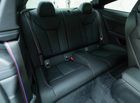 BMW M4 COMPETITION M XDRIVE 17