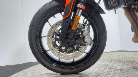 KTM Duke 2021 12K PROJECT BIKE SUPERMOTO SPARES OR REPAIR 890CC 14