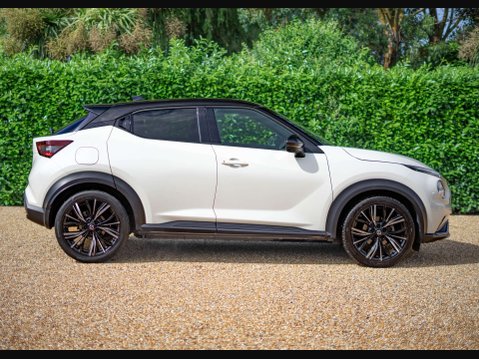 Nissan Juke 1.0 Juke Tekna+ DiG-T Semi-Auto 5dr 4