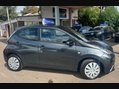 Toyota Aygo 1.0 VVT-i x-play Euro 5 5dr Euro 5 8