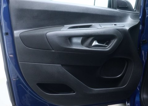 Citroen Berlingo e-Berlingo Feel 5dr 39