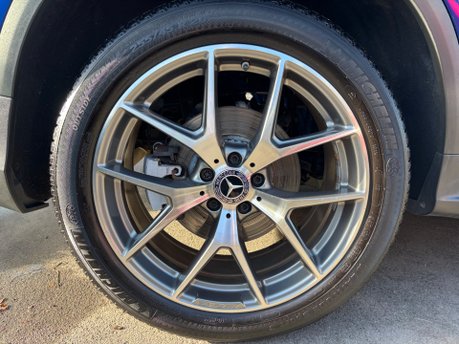 Mercedes-Benz GLC GLC300 MHEV 2.0 AMG Line (Premium Plus) 5dr Petrol 4MATIC Euro 6 (272ps) 16