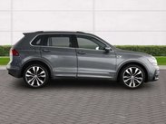 Volkswagen Tiguan 2.0 Tiguan R-Line Tech TDI Semi-Auto 5dr 2