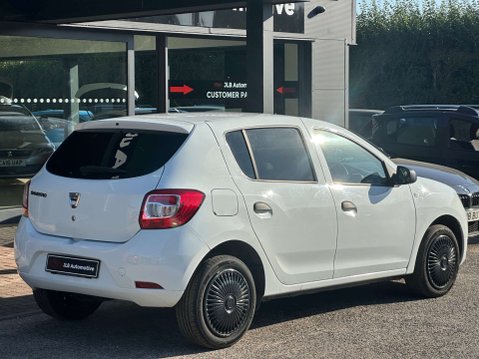 Dacia Sandero 1.1 Sandero Ambiance 5dr 15