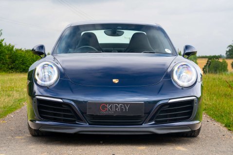 Porsche 911 Carrera S PDK 21