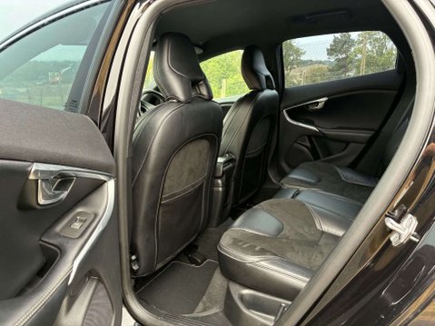 Volvo V40 2.0 V40 R-Design T2 5dr 14