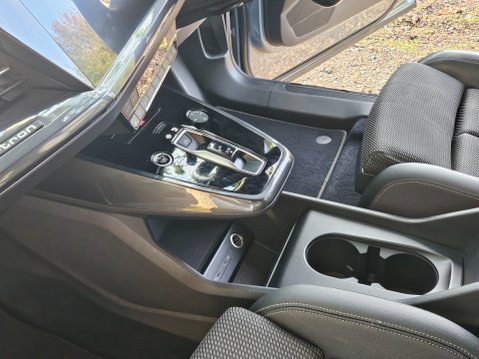 Audi Q4 SPORTBACK S LINE 40
