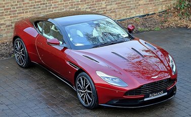 Aston Martin DB11 Launch Edition 4