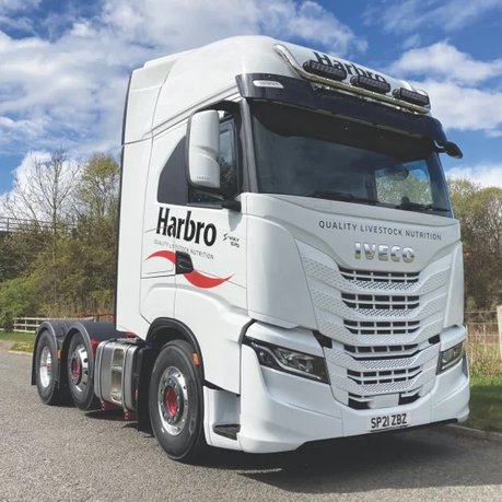 Harbro introduces IVECO S-WAYs to its fleet