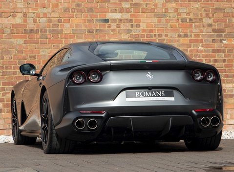 Ferrari 812 Superfast 3