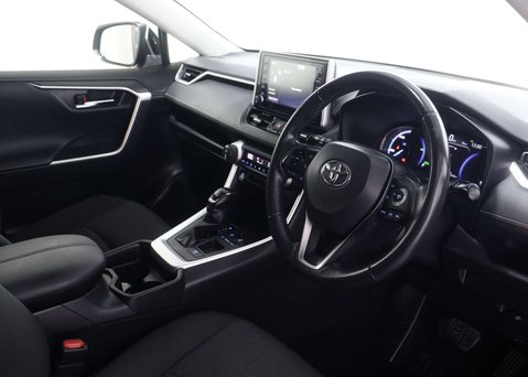 Toyota Rav4 2.5 RAV4 Icon HEV 4x2 CVT 5dr 38