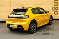 Peugeot 208 GT PREMIUM 2