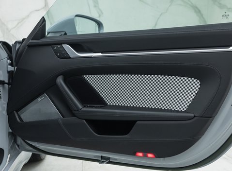 Porsche 911 SPORT CLASSIC (992) 28