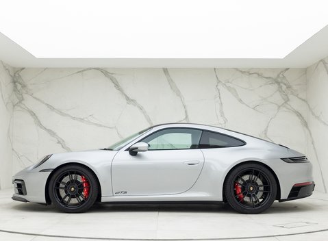 Porsche 911 (992) Carrera GTS 2